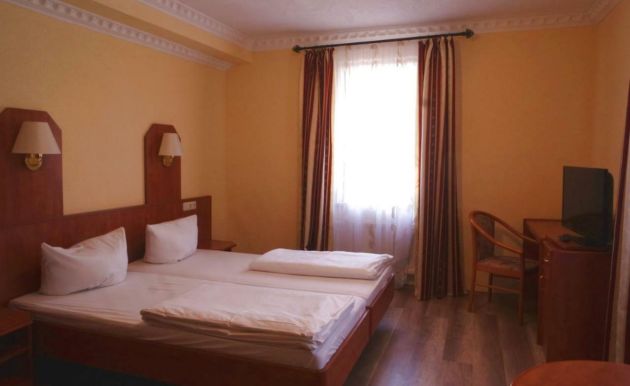 Deluxe Doppel-/Zweibettzimmer